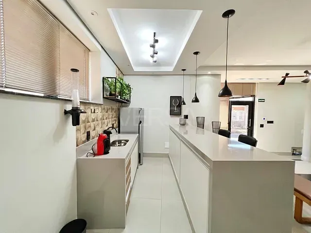 Prédio com 154m², à venda, no bairro Jardim Primavera em Rio Claro