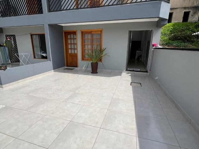 Prédio com 639m², à venda, no bairro Centro em Camanducaia