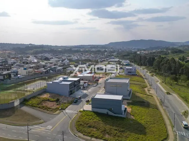 Prédio com 300m², à venda ou para alugar, no bairro jardim primavera em Itupeva