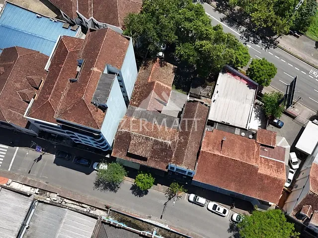 Prédio com 156m², à venda, no bairro Centro (Blumenau) em Blumenau