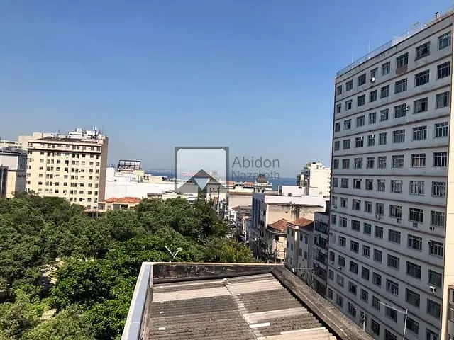 Prédio com 300m², à venda ou para alugar, no bairro Centro em Niterói