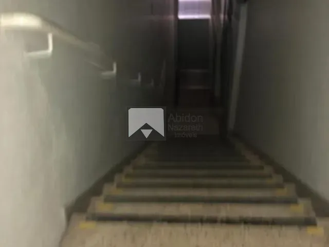 Prédio com 300m², à venda ou para alugar, no bairro Centro em Niterói