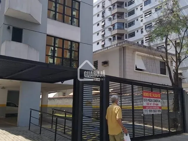 Prédio à venda, no bairro Embaré em Santos