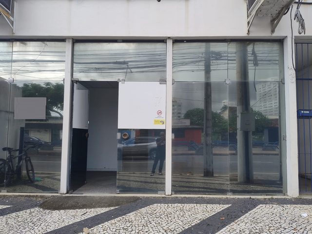 Prédio com 839m², à venda ou para alugar, no bairro Centro em Campos dos Goytacazes