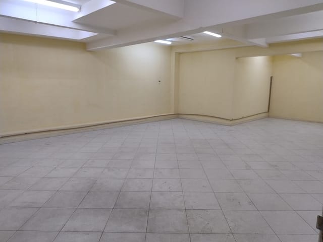 Prédio com 839m², à venda ou para alugar, no bairro Centro em Campos dos Goytacazes