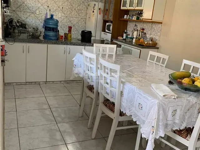 Prédio à venda, no bairro Centro em Teresina