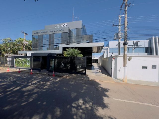 Prédio com 2800m², à venda ou para alugar, no bairro Zona Industrial em Brasília
