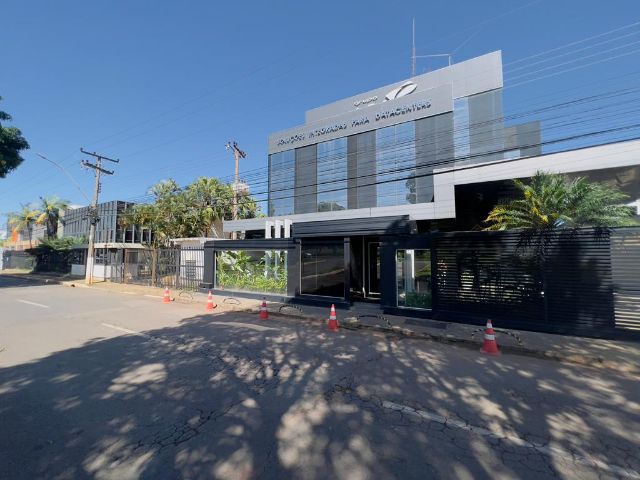 Prédio com 2800m², à venda ou para alugar, no bairro Zona Industrial em Brasília