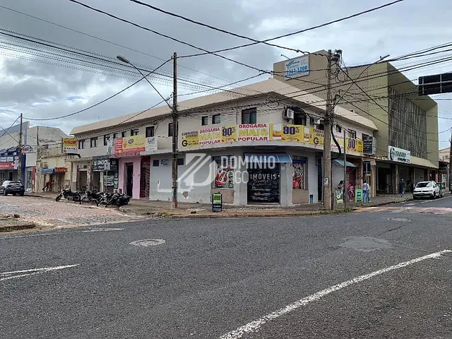Prédio com 432m², à venda, no bairro São Benedito em Uberaba