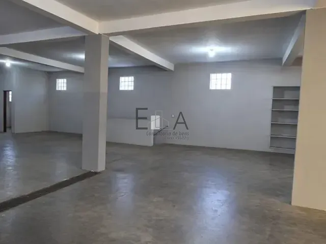 Prédio para alugar, no bairro Vila Romero em São Paulo