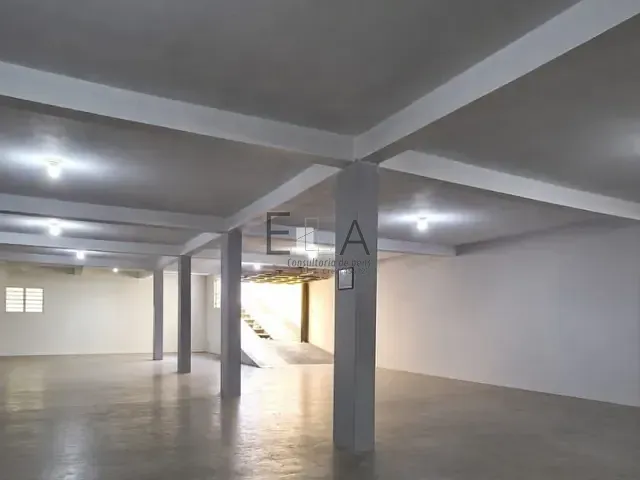 Prédio para alugar, no bairro Vila Romero em São Paulo