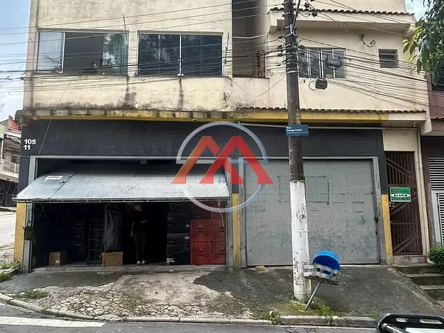 Prédio à venda, no bairro Jardim das Rosas (Iguatemi) em São Paulo