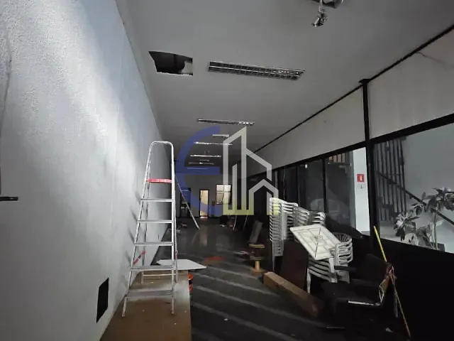 Prédio para alugar, no bairro Brás em São Paulo