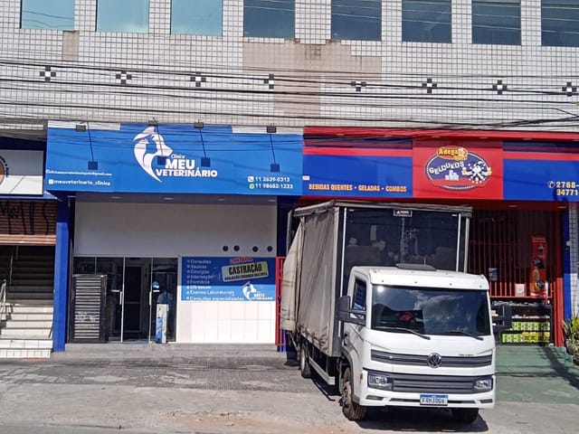 Prédio à venda, no bairro Vila Nhocune em São Paulo