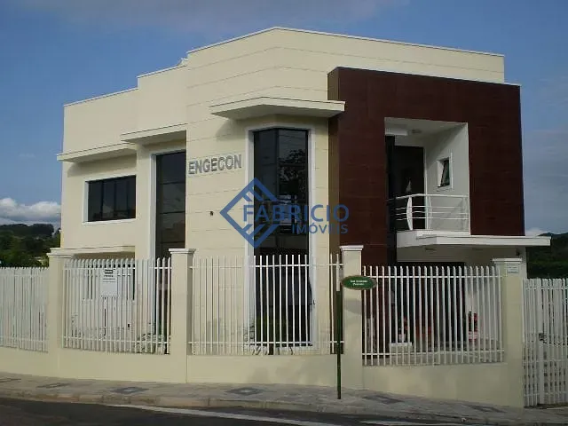 Prédio com 330m², à venda, no bairro Centro em Vinhedo