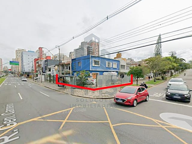Prédio à venda, no bairro Centro em Curitiba