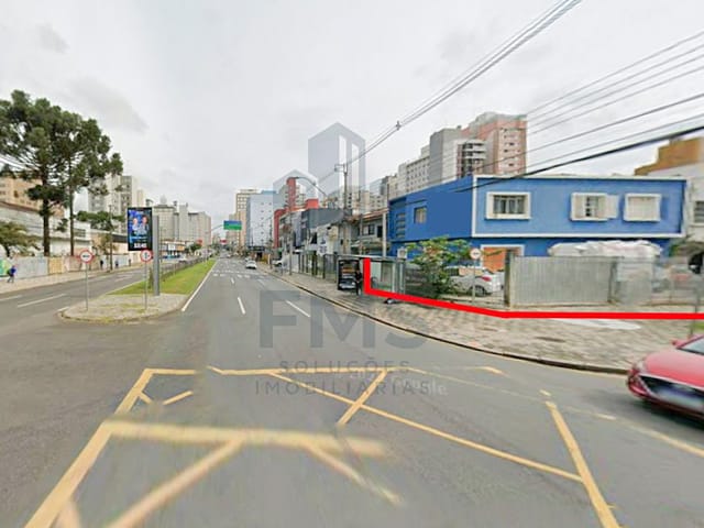 Prédio à venda, no bairro Centro em Curitiba
