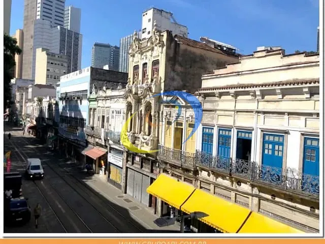 Prédio com 810m² 2 quartos e 10 banheiros, à venda, no bairro Centro em Rio de Janeiro