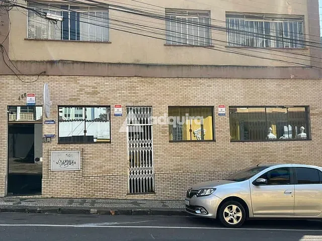 Prédio para alugar, no bairro Centro em Ponta Grossa