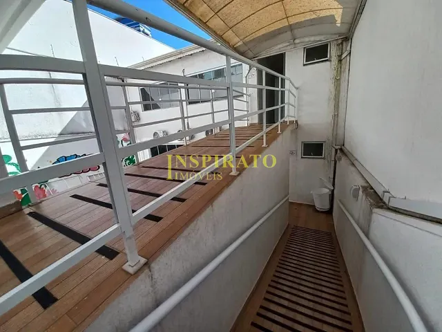 Prédio com 300m², para alugar, no bairro Anhangabaú em Jundiaí