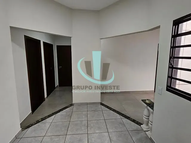 Prédio com 388m², para alugar, no bairro Centro em Araraquara