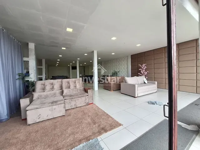 Prédio com 312m², à venda, no bairro Quarenta em Campina Grande