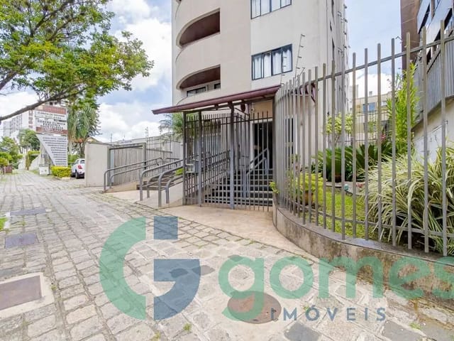 Prédio com 525m², à venda, no bairro Juvevê em Curitiba