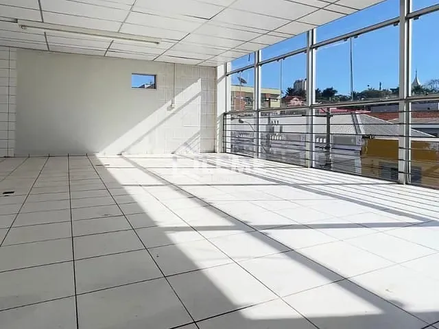 Prédio à venda ou para alugar, no bairro Centro em Mococa