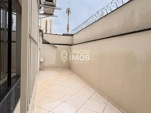 Prédio com 326m², para alugar, no bairro Centro em Jundiaí