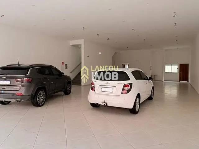 Prédio com 326m², para alugar, no bairro Centro em Jundiaí