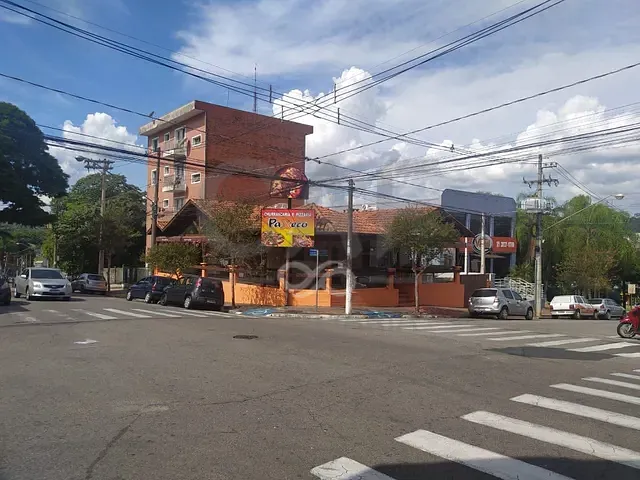 Prédio com 260m², à venda, no bairro Centro em Jaguariúna