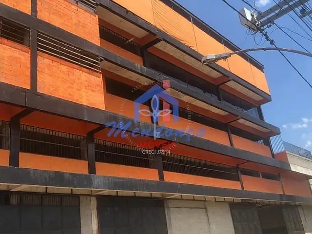 Galpão / Barracão com 1700m², à venda, no bairro Coelho da Rocha em São João de Meriti