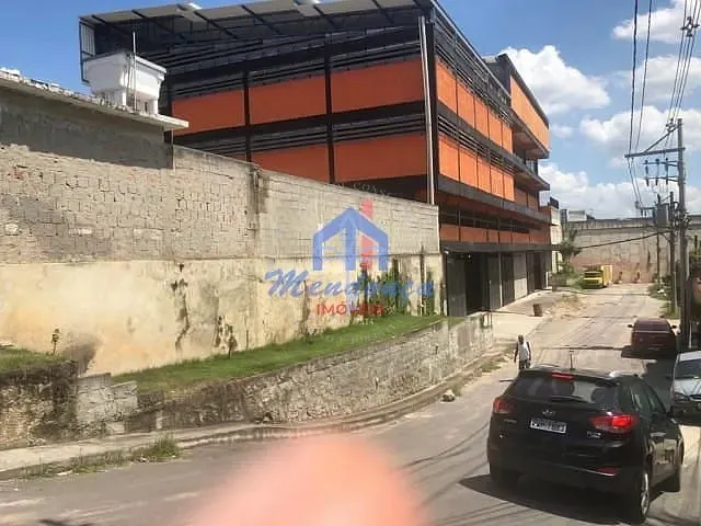Galpão / Barracão com 1700m², à venda, no bairro Coelho da Rocha em São João de Meriti