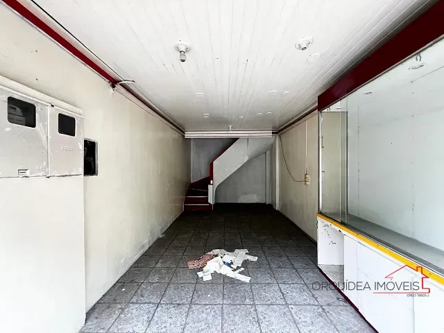 Prédio com 88m², para alugar, no bairro Santa Efigênia em São Paulo