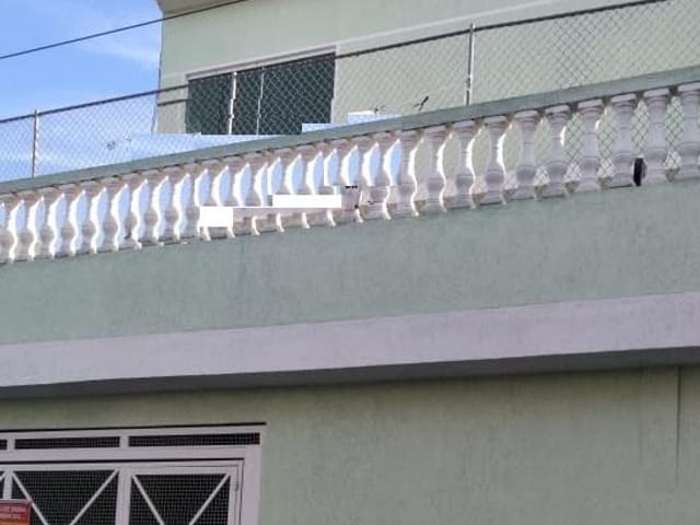 Prédio com 500m², para alugar, no bairro Cidade Brasil em Guarulhos