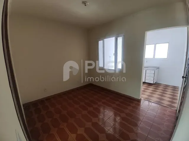 Prédio à venda, no bairro Imirim em Avenida Imirim