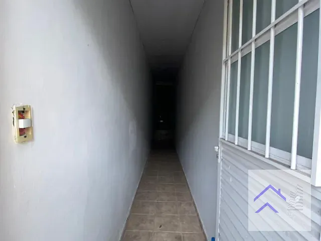 Prédio à venda, no bairro Vila Carmosina em São Paulo