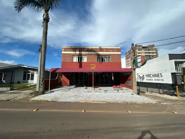 Prédio com 433m², à venda, no bairro Centro em Guarapuava