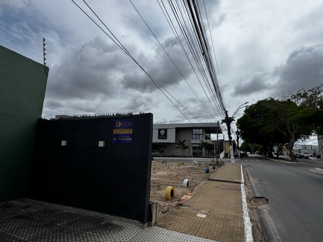 Prédio para alugar, no bairro Alto do Cruzeiro em Arapiraca