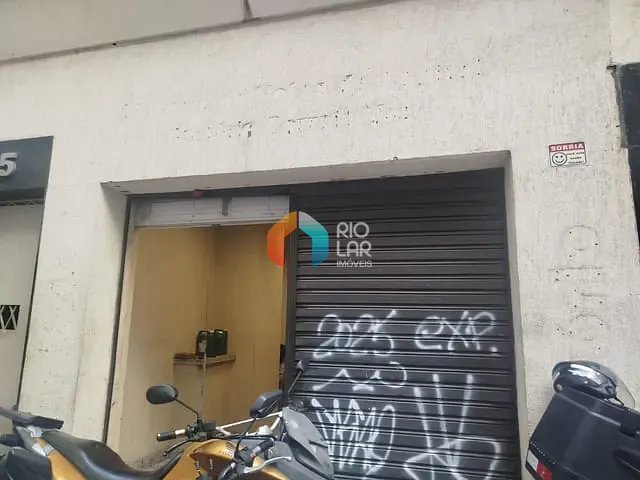 Prédio com 973m², à venda, no bairro Centro em Rio de Janeiro