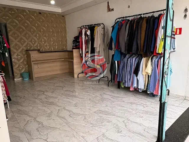 Prédio à venda, no bairro Santo Amaro em São Paulo
