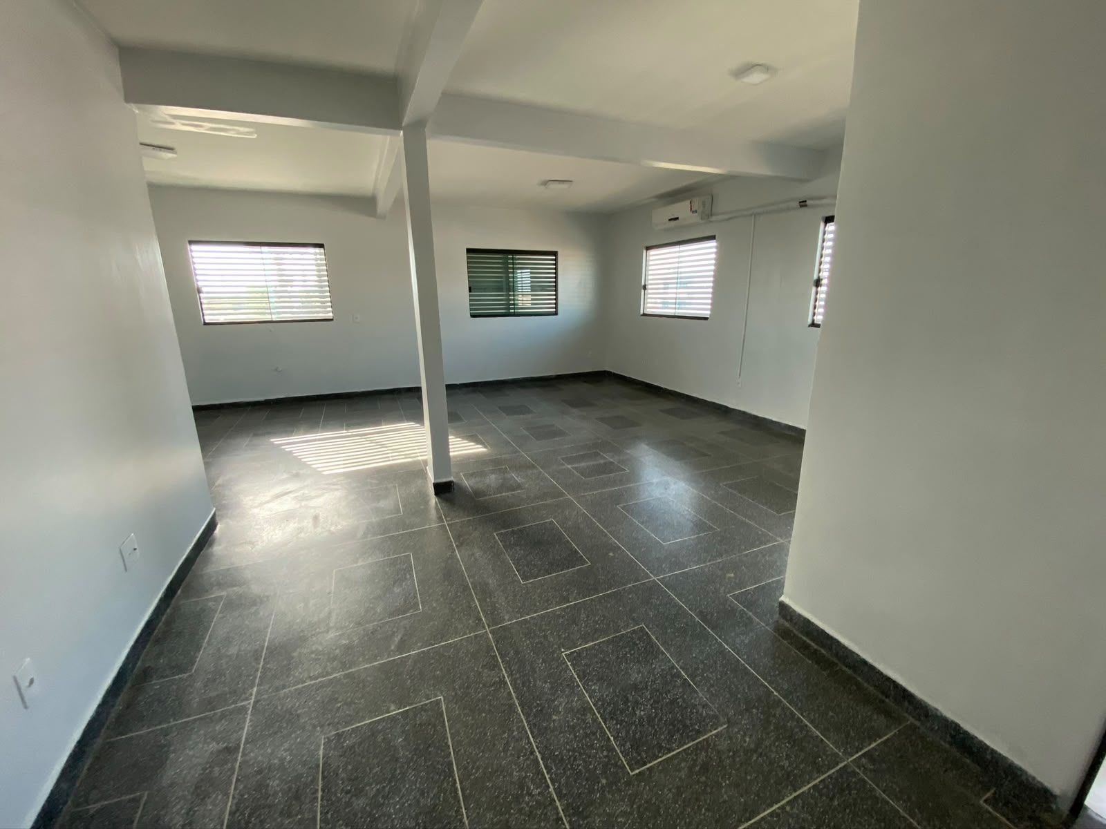 Prédio Inteiro, 370 m² - Foto 4