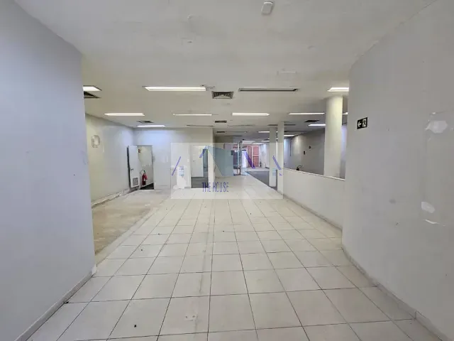 Prédio com 220m², para alugar, no bairro Porto Velho em São Gonçalo