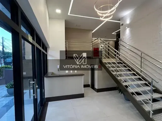 Prédio para alugar, no bairro Praia do Canto em Vitória