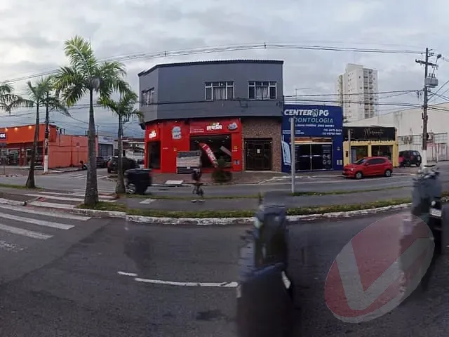 Prédio com 650m², à venda, no bairro Tupi em Praia Grande