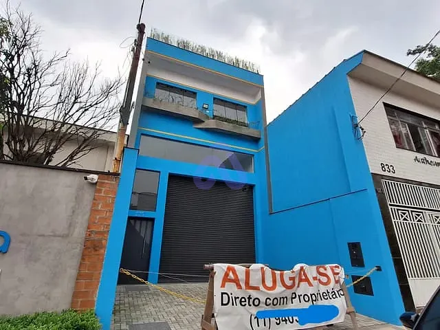 Prédio com 645m², para alugar, no bairro Vila Gomes Cardim em São Paulo