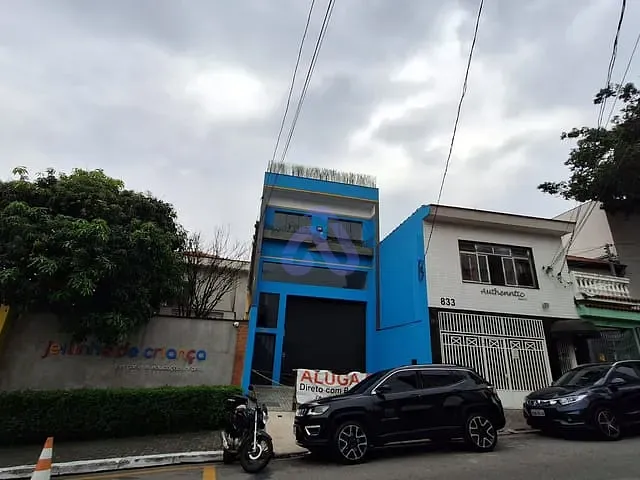 Prédio com 645m², para alugar, no bairro Vila Gomes Cardim em São Paulo