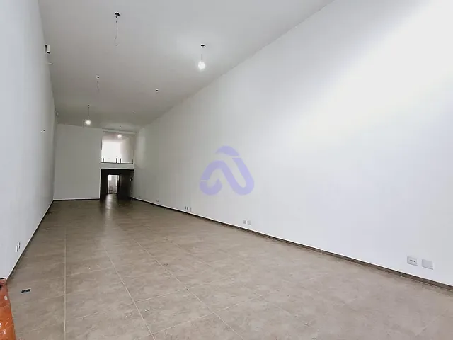 Prédio com 645m², para alugar, no bairro Vila Gomes Cardim em São Paulo