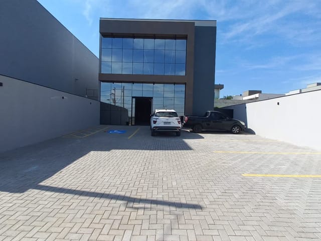 Prédio com 500m², para alugar, no bairro Residencial Monte Verde em Indaiatuba