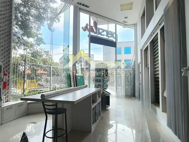 Prédio com 742m², para alugar, no bairro Parque Renato Maia em Guarulhos